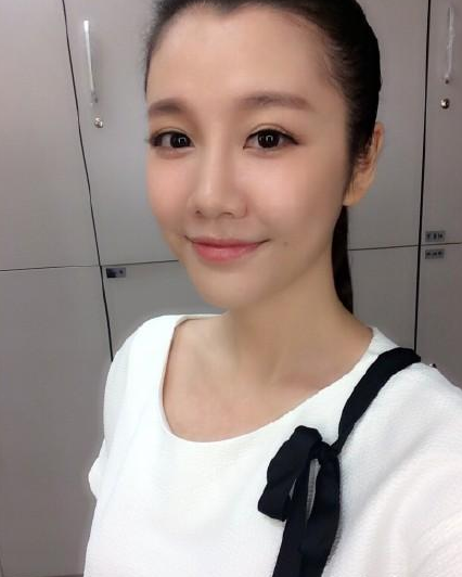 刘语熙整容前后 因球赛红起来的“乌贼刘” - 珍美网
