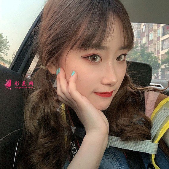 全切双眼皮恢复的速度很快,就算是素颜也很美! 全切双眼皮恢复的速度很快,就算是素颜也很美!