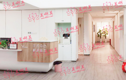 泉州发际线植发哪家医院性价比高?雍和、碧莲盛、东大医学美容技术都很好! 泉州发际线植发哪家医院性价比高?雍和、碧莲盛、东大医学美容技术都很好!