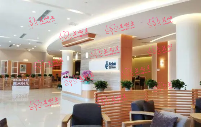 北京自体脂肪隆胸医生推荐,看看各位医生实力如何!价格收费贵不贵 北京自体脂肪隆胸医生推荐,看看各位医生实力如何!价格收费贵不贵