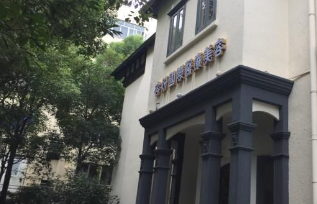 上海容妍整形医院隆鼻做得怎么样？项目介绍，价格收费，案例点评全知道！