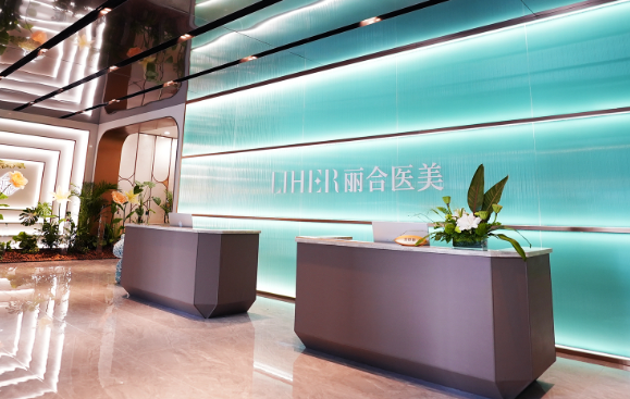 北京脂肪隆胸哪家医院做得好?推荐五家人气口碑纷纷在线的医院! 北京脂肪隆胸哪家医院做得好?推荐五家人气口碑纷纷在线的医院!