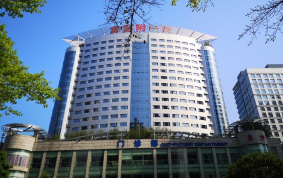 重医附一院美容科整形技术怎么样？院内开展项目优势解析！