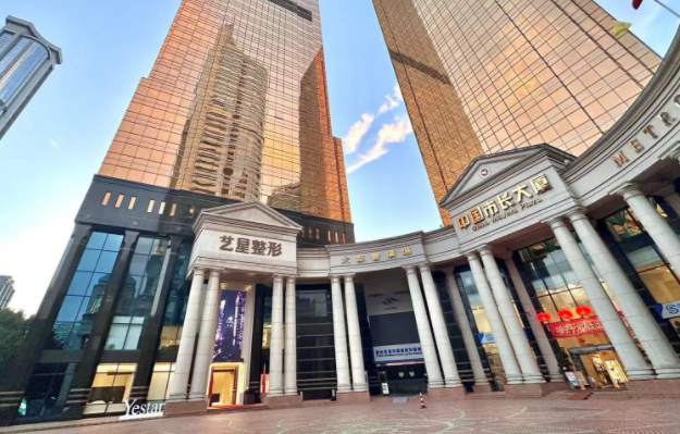 想了解佘高明鼻子整容效果？发现他独特的魅力之处