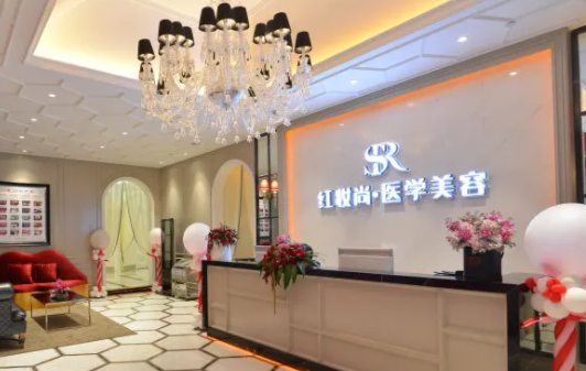 三亚哪家医院垫下巴技术更靠谱？榜单前五医院简介来袭！