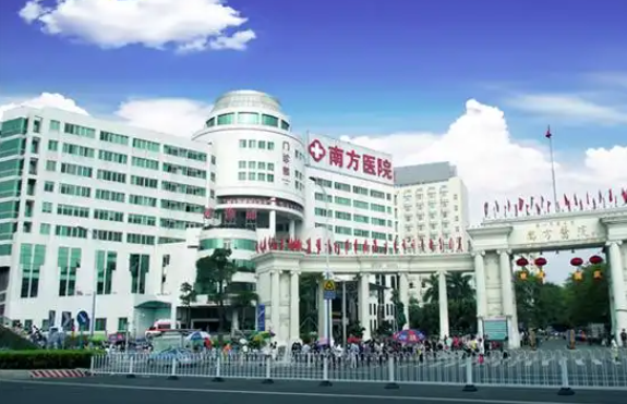 广州哪家整形医院擅长做腹壁成形？五家人气医院简介来袭！