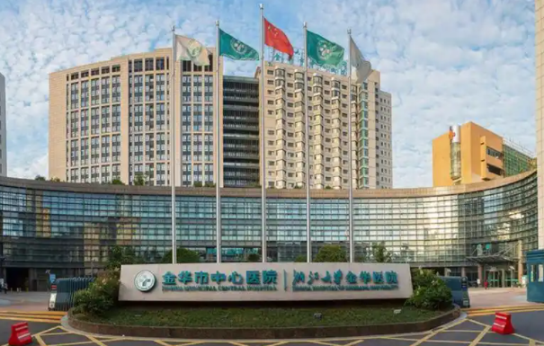 金华地区假体隆胸做得好的医院有哪些？下面五家医院当地网友力荐！