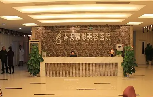 无锡隆胸医院怎么选?业内人推荐这几家，实力在线口碑好