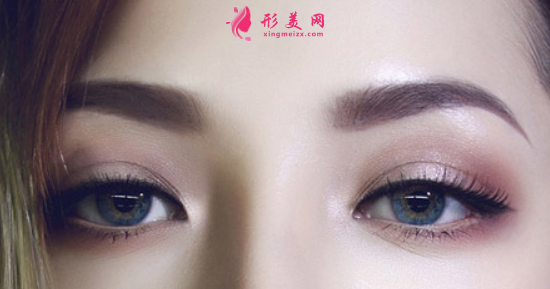 双眼皮术后多久可以画眼妆