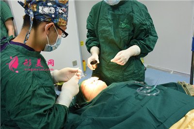 长沙眼部综合手术术后效果反馈