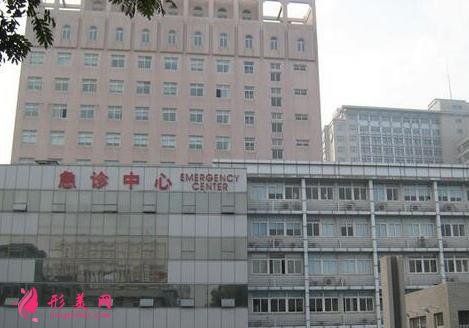 南通割双眼皮哪个医院好?公立和私立优劣对比!含价格明细