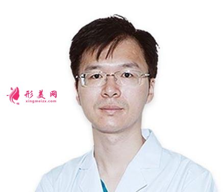 北京双眼皮医生排名表!新发现吕玲玲、金东勋、薛轶群等不错的!有价格介绍