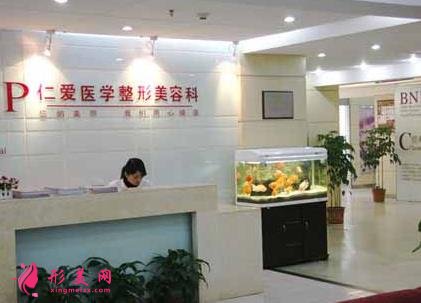 武汉磨骨整形医院哪家好?看完这份排名榜及下颌角项目价格表就知道了