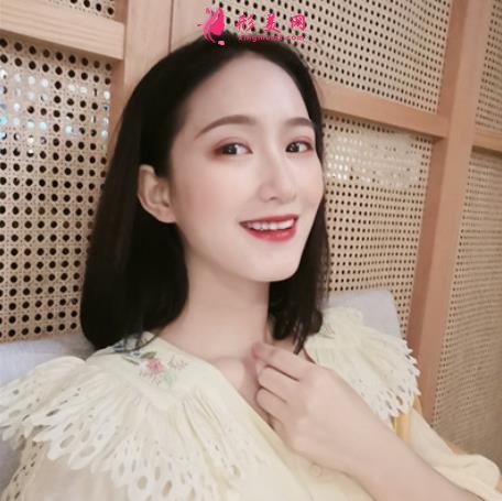 上海九院口腔科种植牙专家哪个好?真人案例及价格收费展现!