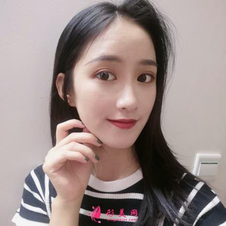 上海九院口腔科种植牙专家哪个好?真人案例及价格收费展现!