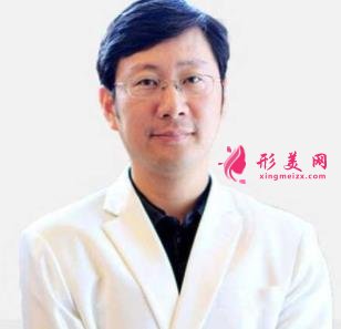 八大处做耳廓下垂哪个医生好?附耳朵整形价格一览表