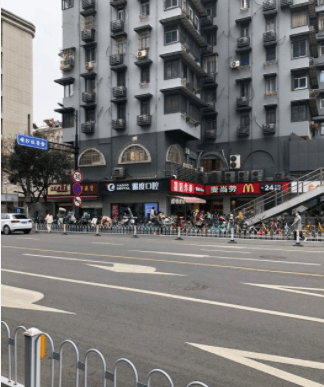 南京好的口腔医院盘点，南京雅度口腔口碑很不错。