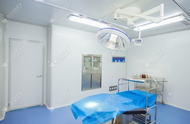 贵阳隆胸用内窥镜的医院汇总,正规的利美康,华美紫馨,丽都榜上有名