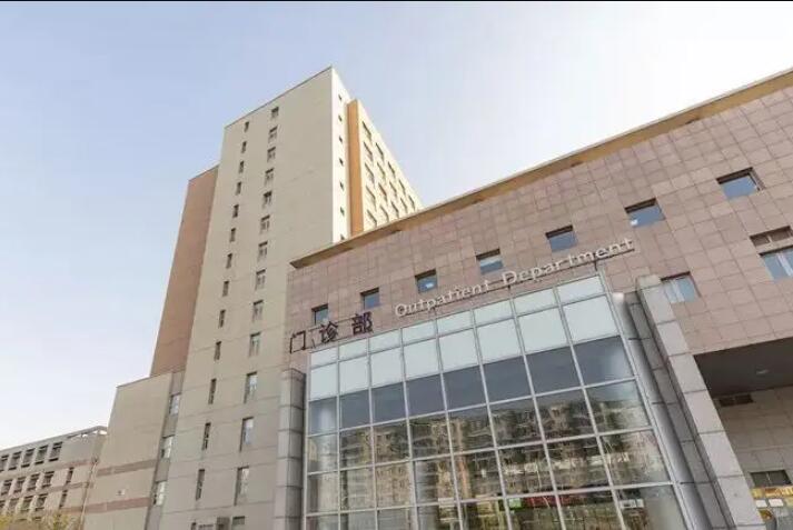 济宁口腔医院哪个好？济宁市第一人民医院口腔科是该机构的特色科室之一